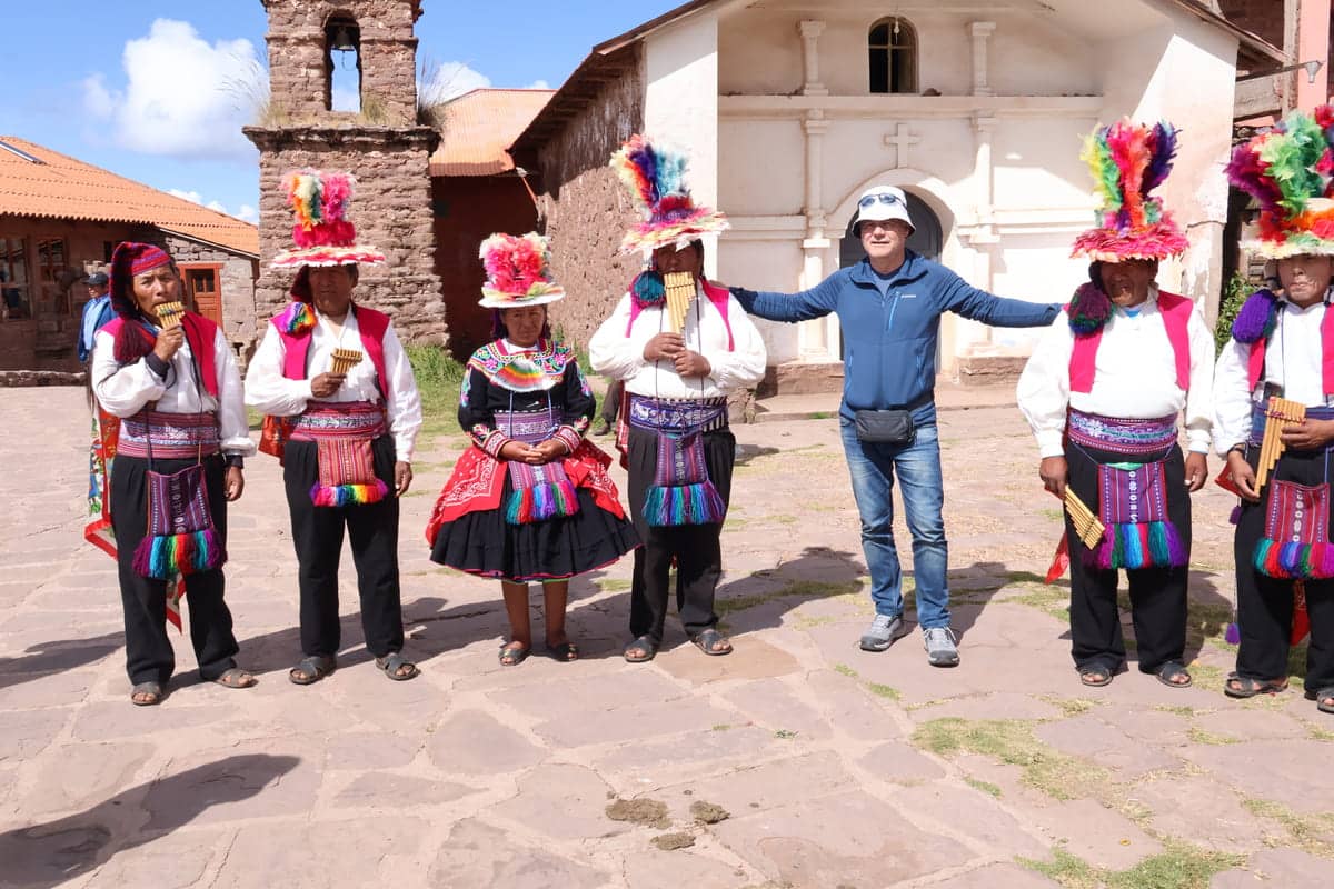 Tour Islas Uros y Taquile 1 día